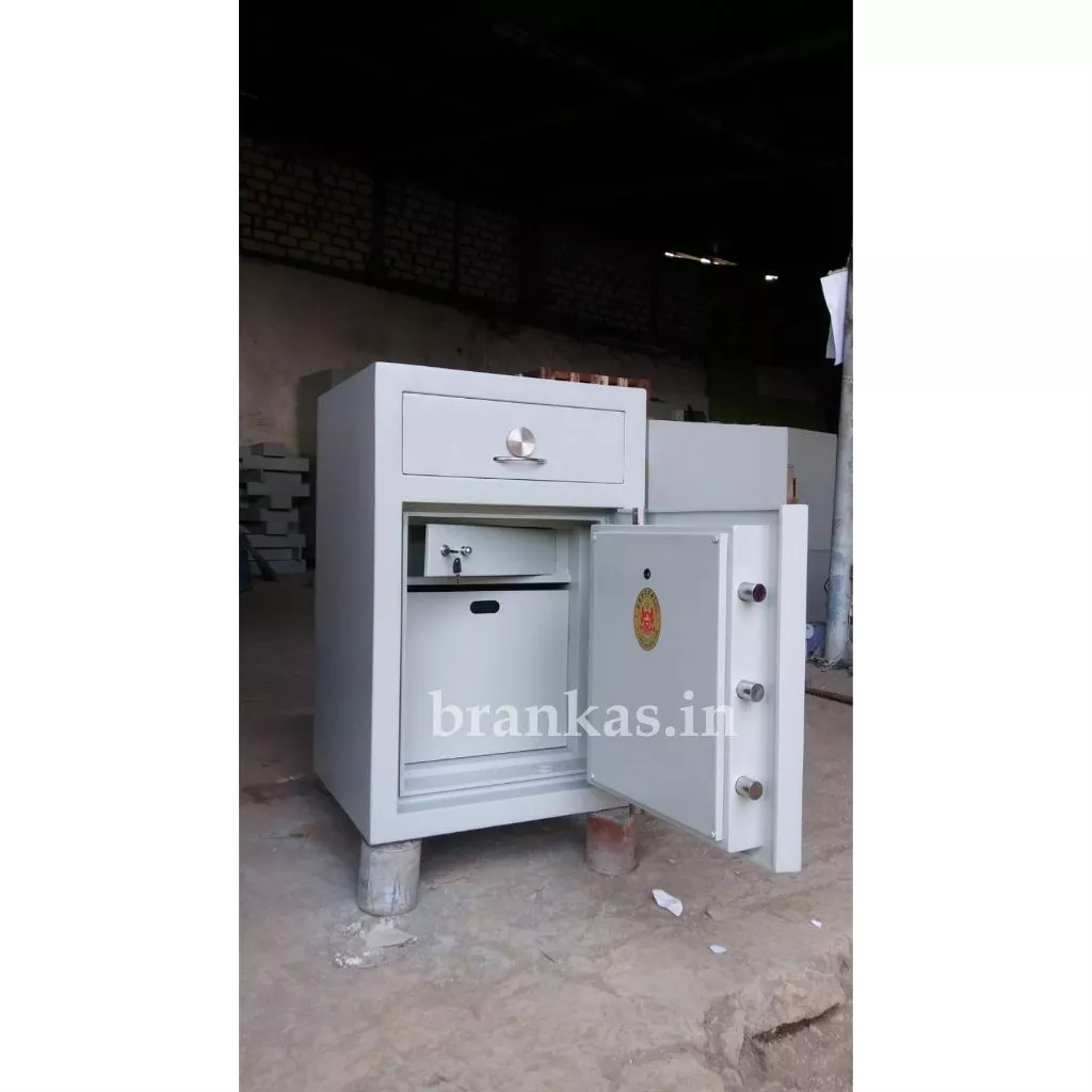 Brankas Conceal Cash Droop Size II Type Premium
